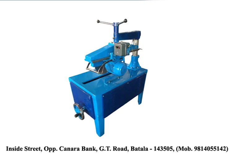 Radial Arm Saw Machine